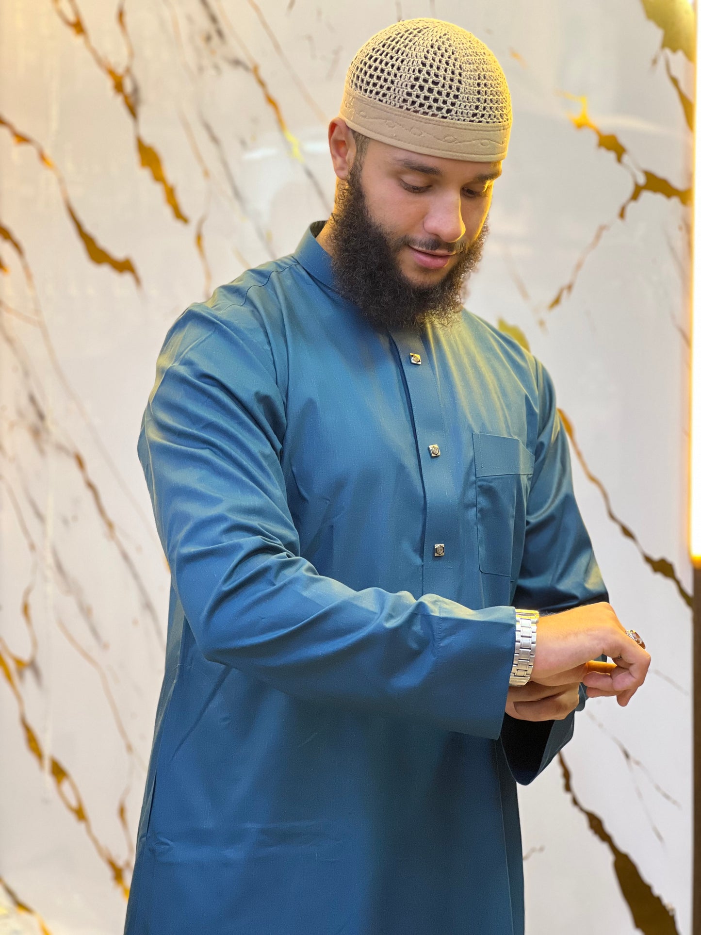 ثوب إدريس بالمونش