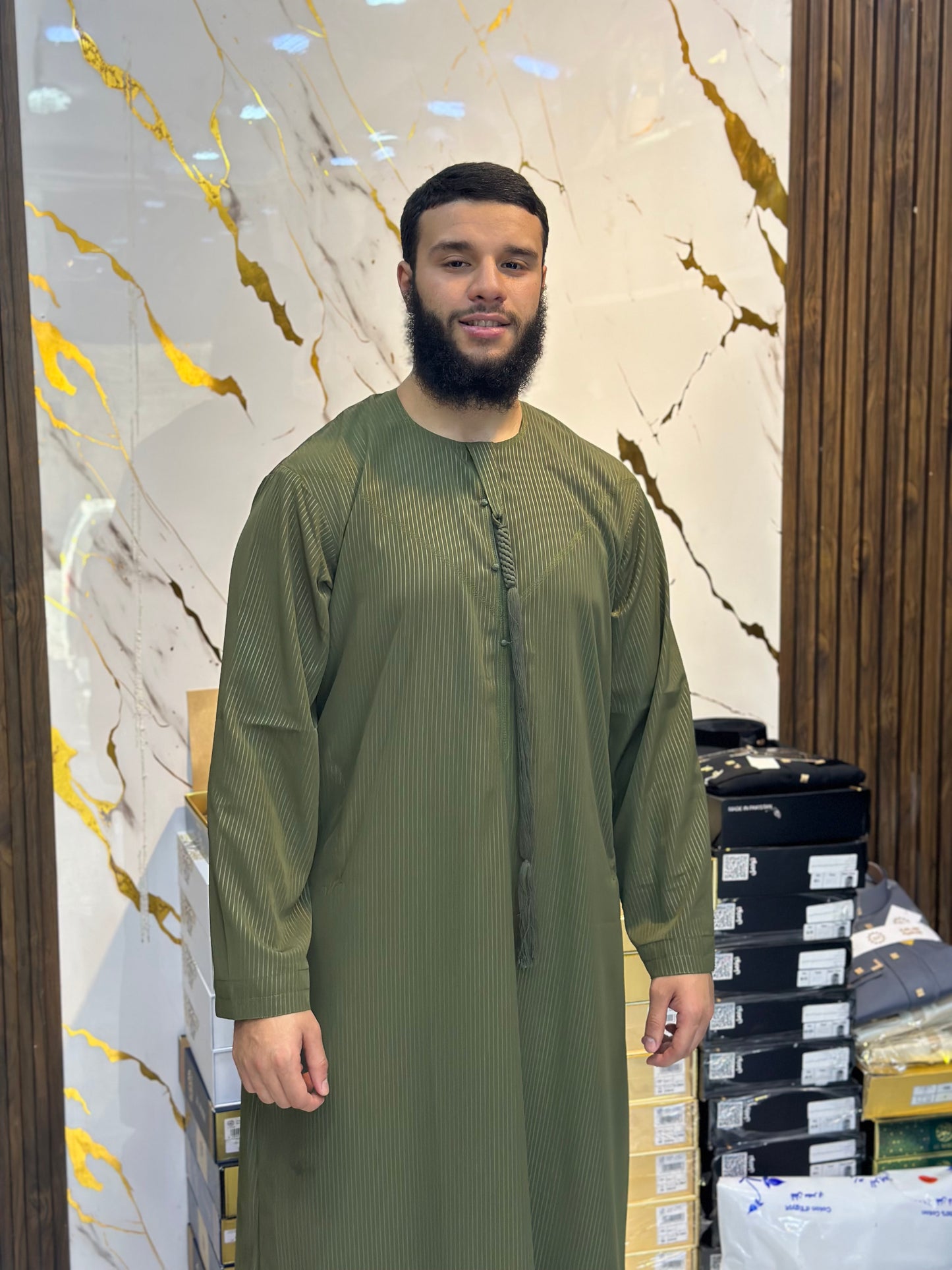 إماراتي مخطط(قماش كوري)