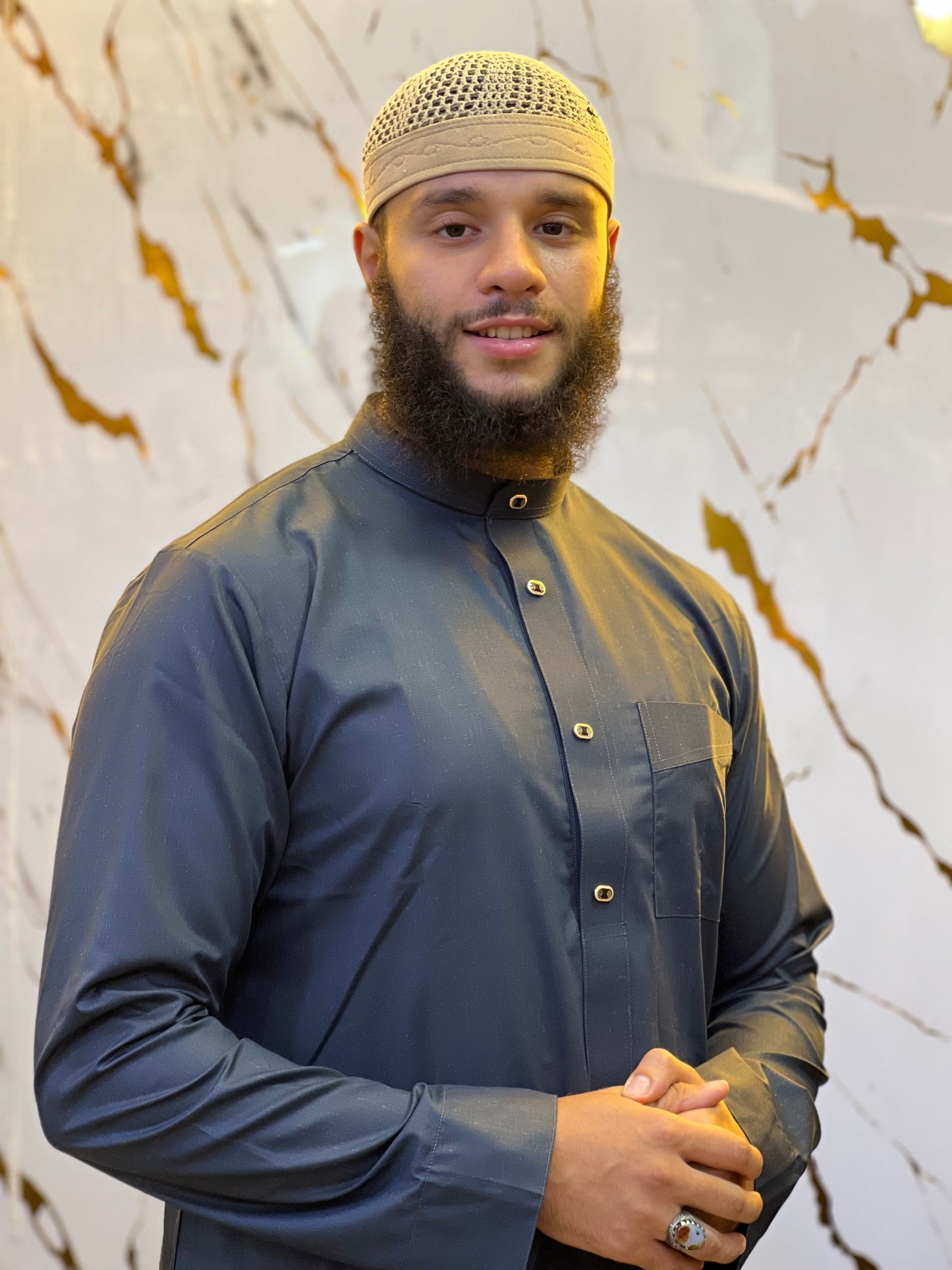 ثوب إدريس بالمونش