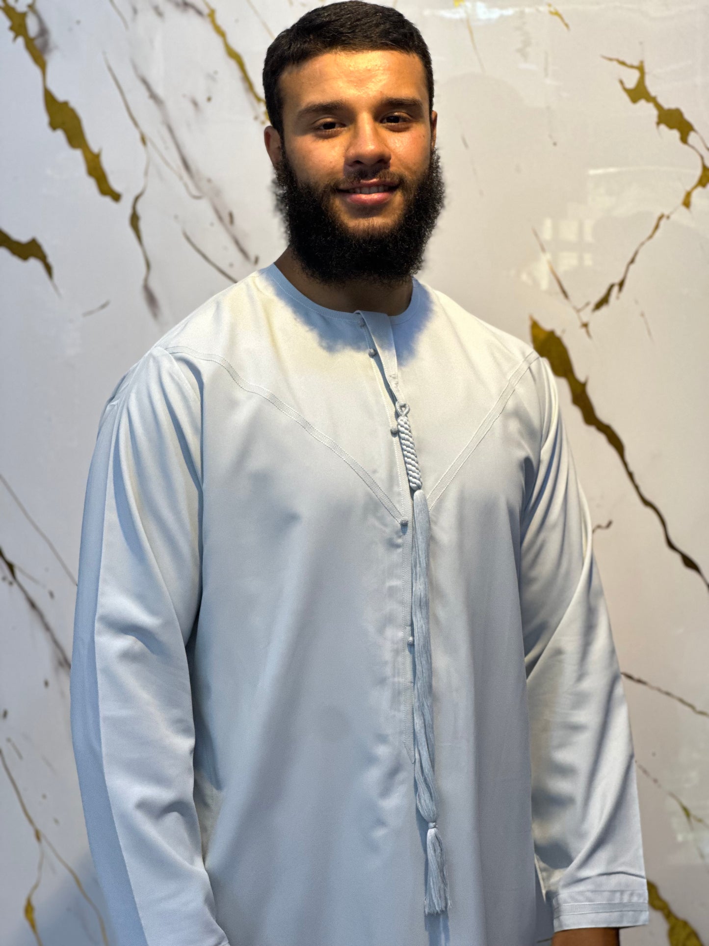 اماراتي ياباني