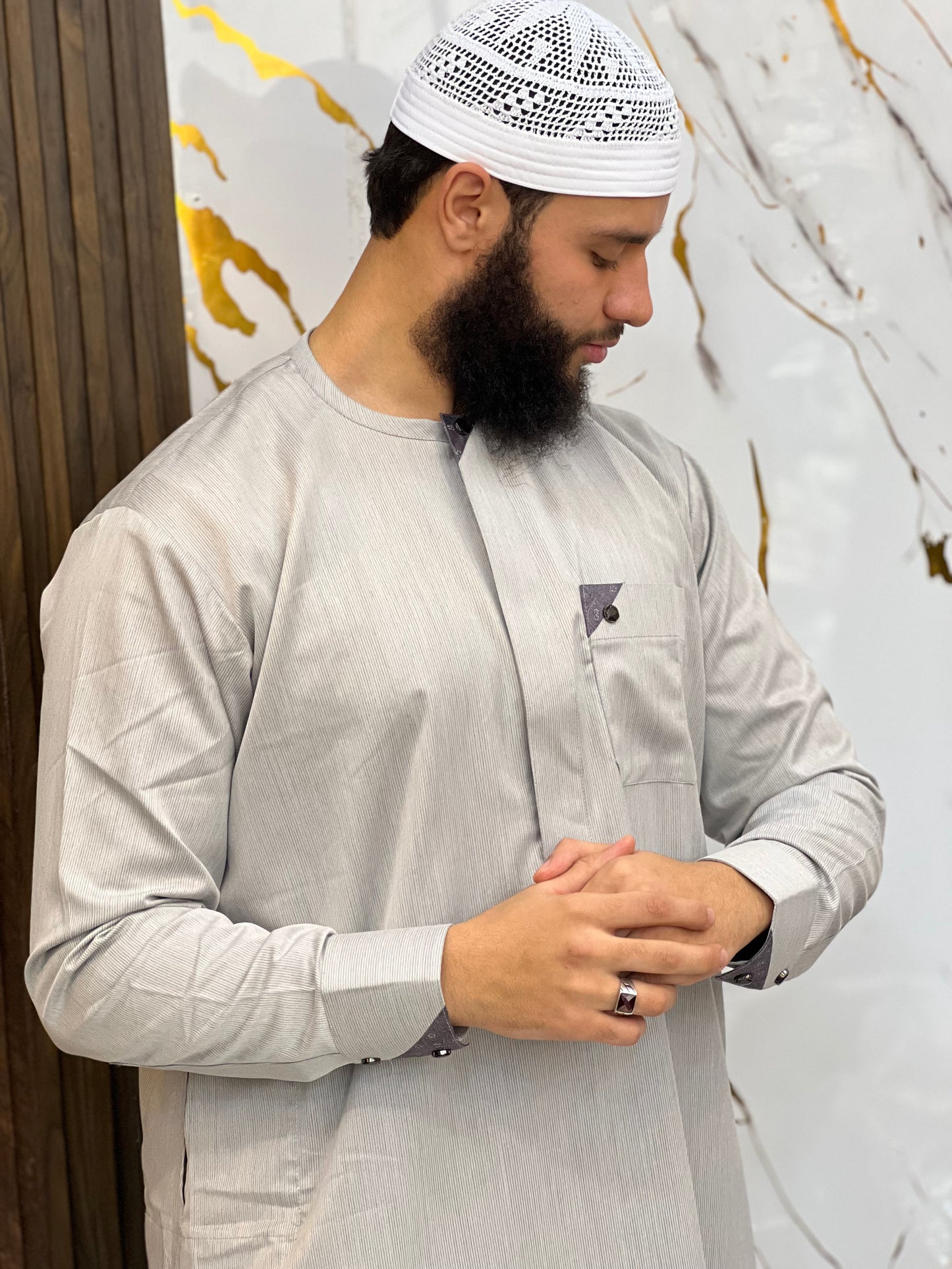 الأنيس رادكو