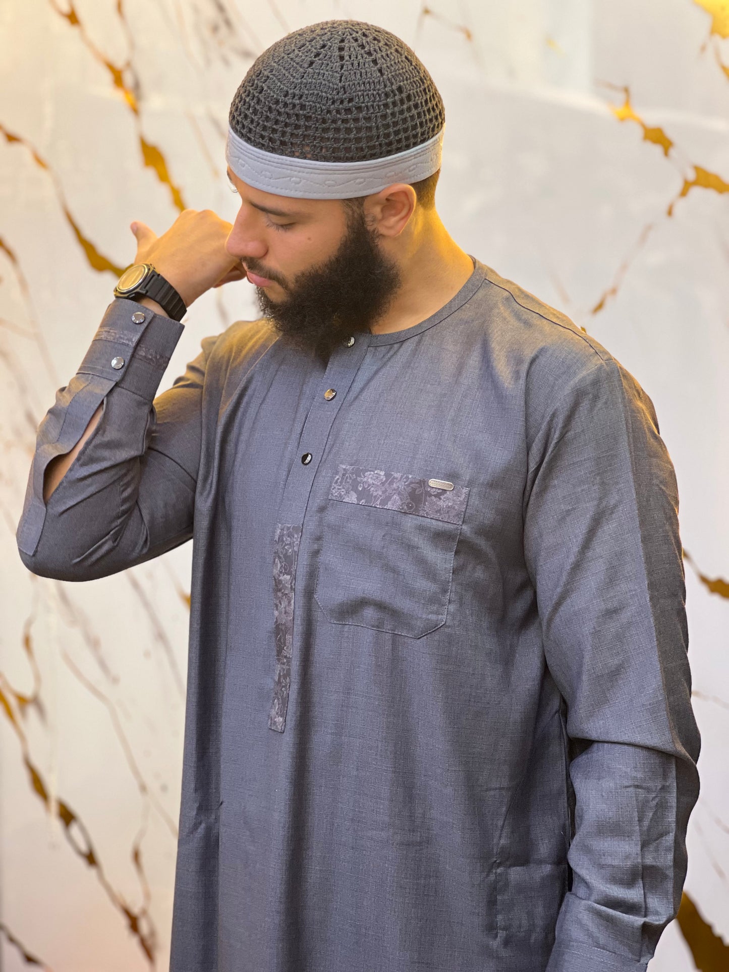 قميص الأنيس قطري رادكو بالمونش