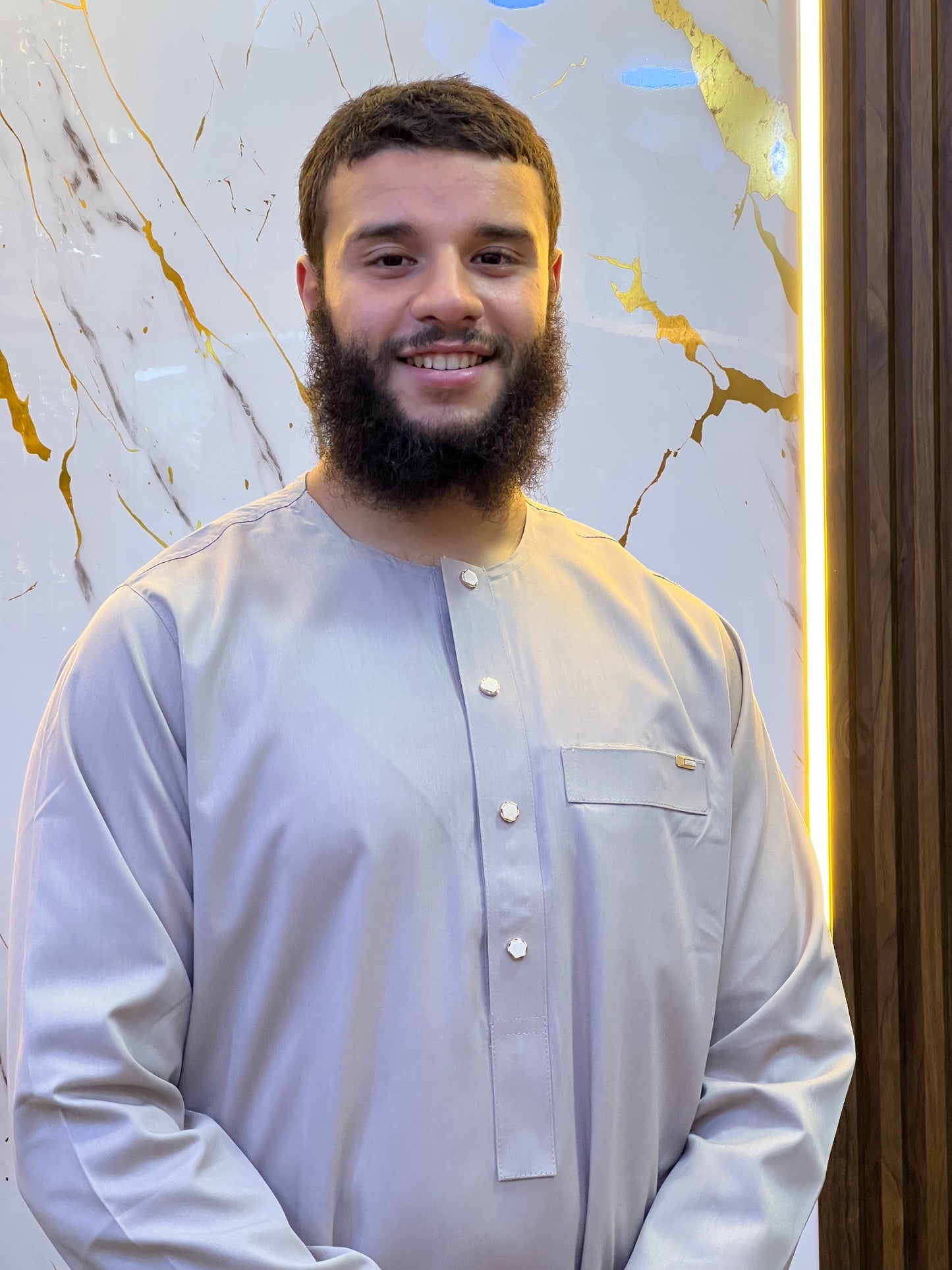 قميص الاسوة مونش