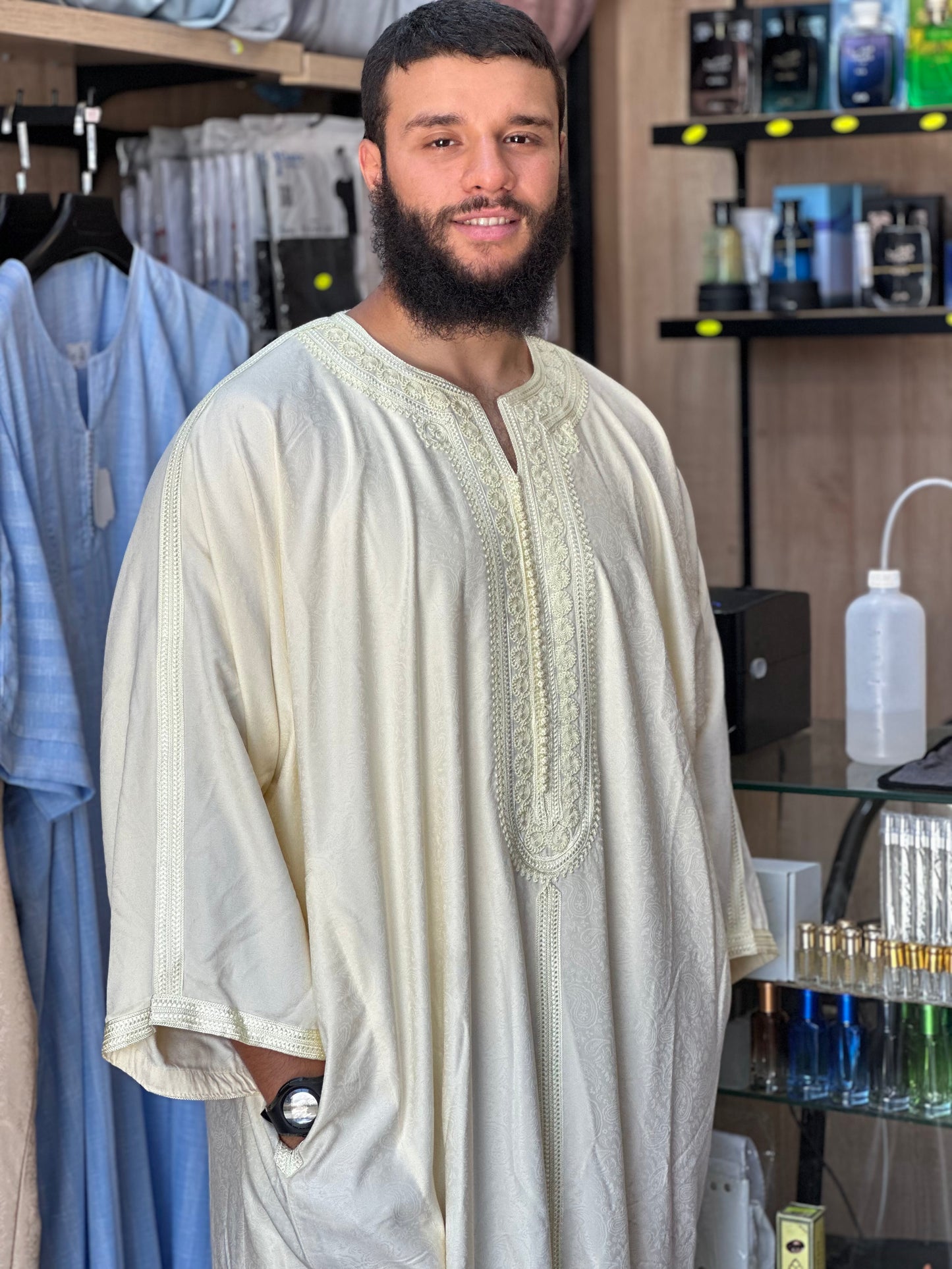 الفخامة طرواكار امبريمي