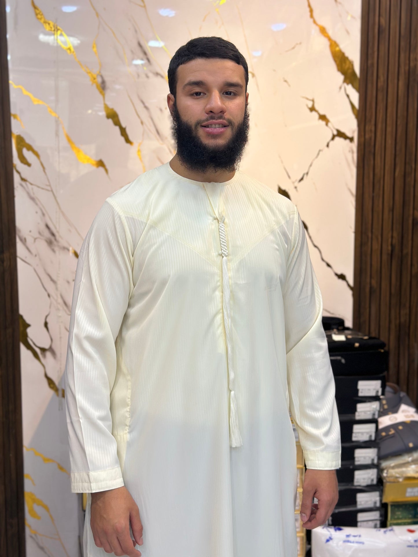 إماراتي مخطط(قماش كوري)