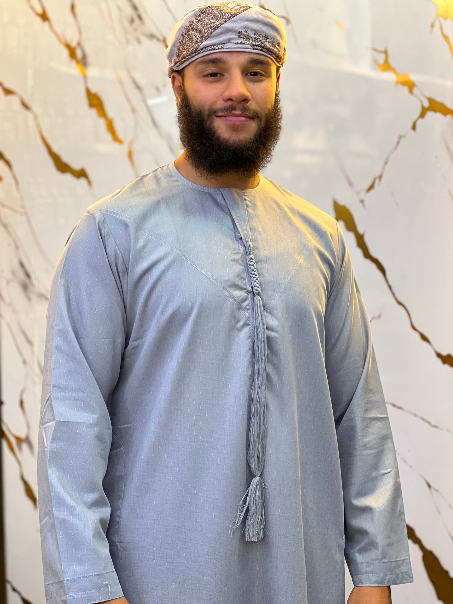 اماراتي قطني(يد)