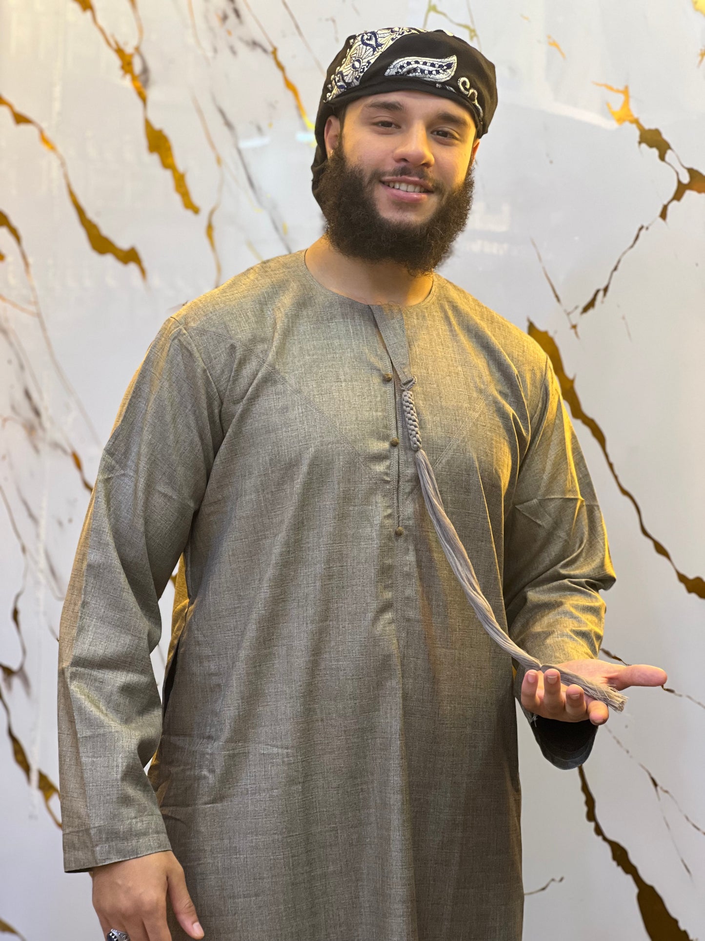 إماراتي الأنيس (مربعات)