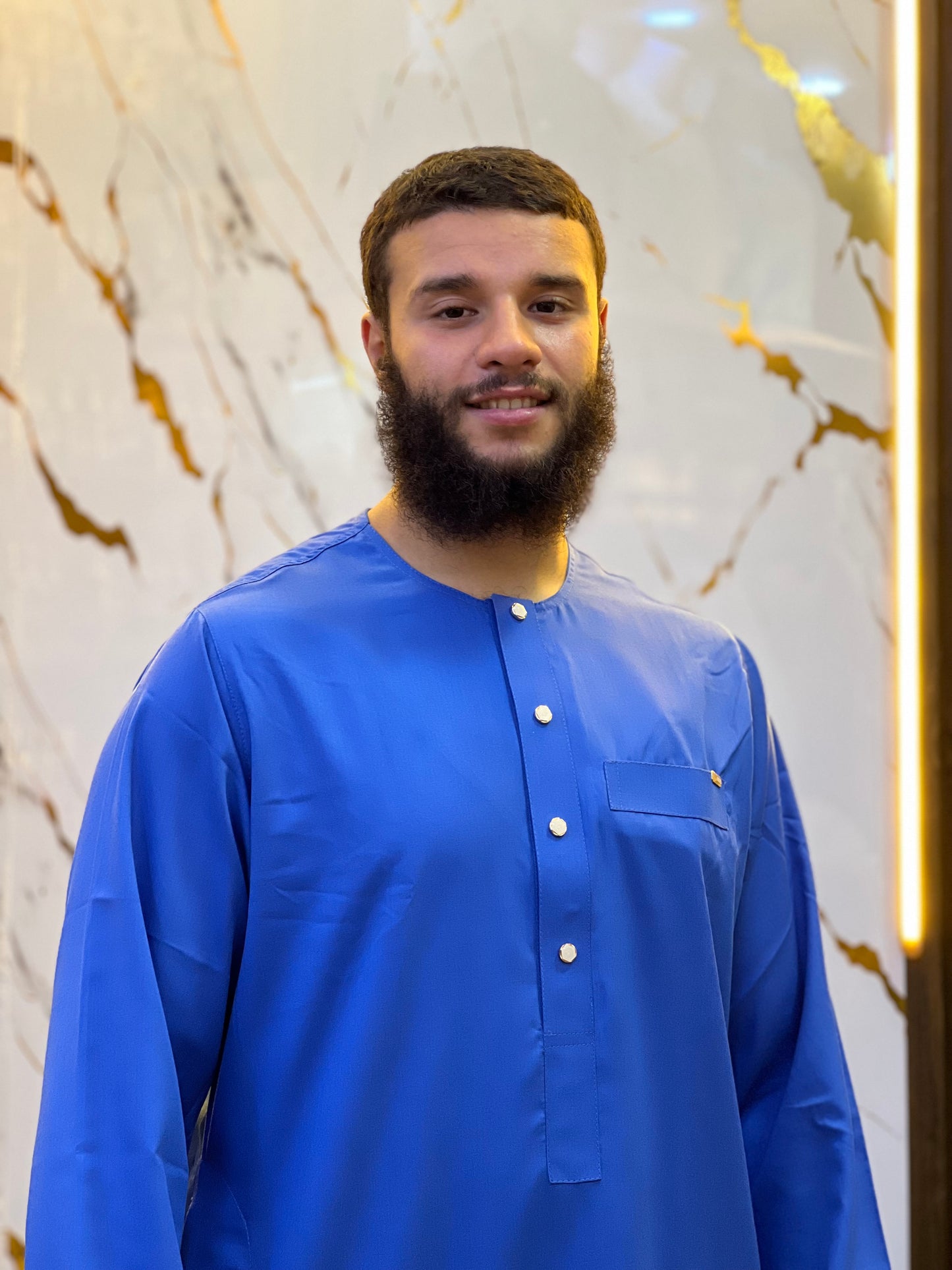 قميص الاسوة مونش