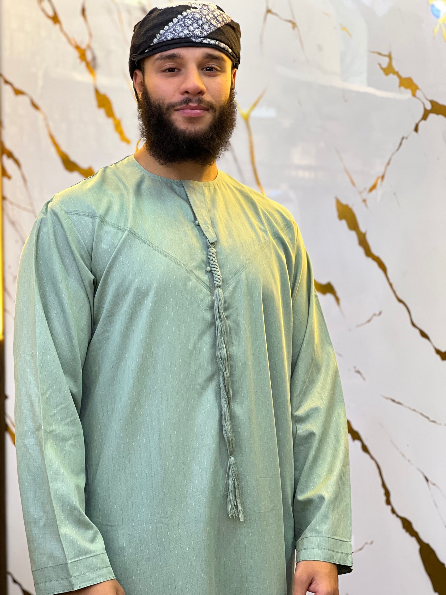 اماراتي قطني(يد)